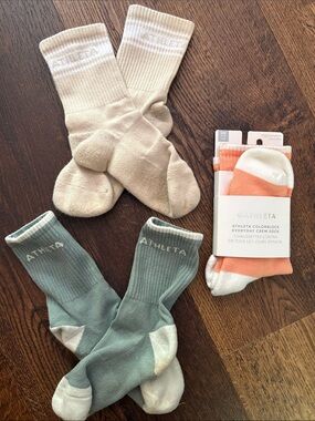 ATHLETA Colorblock Cotton Crew Socks Trio — Cream, Sage, Coral Size: Small